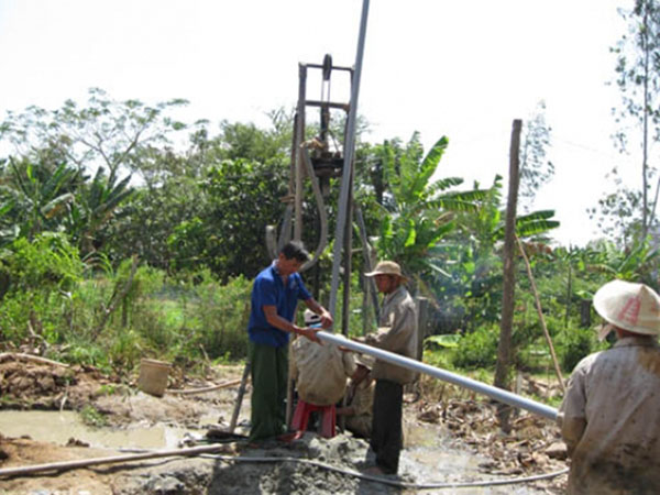 Dich Vu Khoan Gieng Tai Quan 1